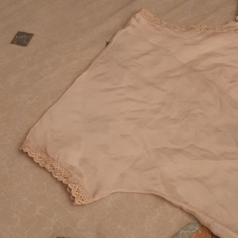 Tunic - Picture 2 of 6